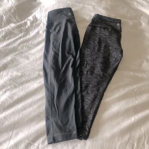 Set of 2 Athleta cropped gray leggings sz small